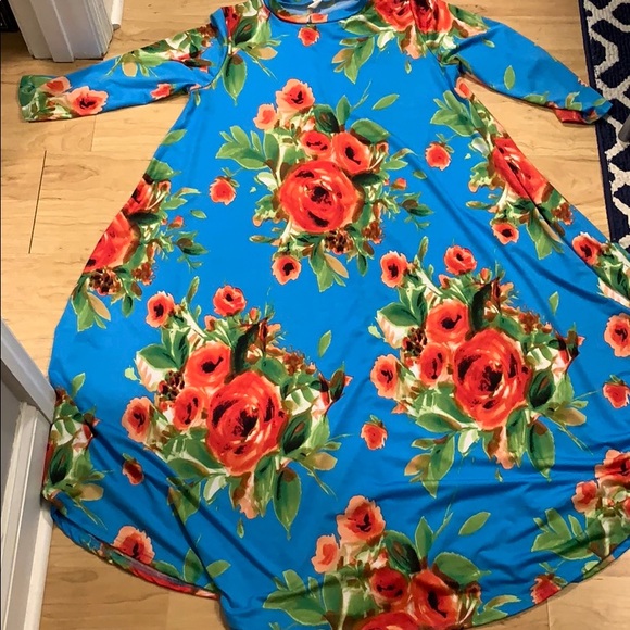 Pinkblush dress - Picture 2 of 2